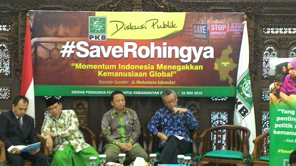 pedulisesamaa's tweet photo. #SaveRohingya #SaveRohingya #SaveRohingya #SaveRohingya #SaveRohingya #SaveRohingya #SaveRohingya http://t.co/5C1aRCVGed