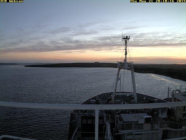 MarcusZanacchi's tweet photo. The James Clark Ross moored alongside East Cove in the Falklands for the end of the #SMILESproject cruise http://t.co/YpHgYmgt8A
