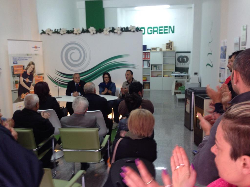 Matera2020's tweet photo. @RDeruggieri adesso con @FraLongob e Buccarella per Matera che sale #Matera2015 http://t.co/HV0gSvSXub