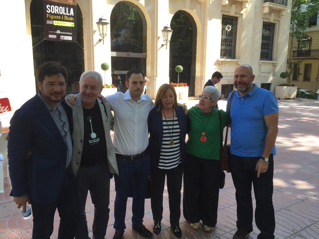 XativaUnida's tweet photo. #AraMésQueMai #EsTempsdEsquerres #ÉsTempsDeMiquelLorente a #Xàtiva. http://t.co/l6zcMFWlIv