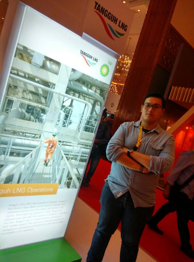 egaardh's tweet photo. Im at bp booth !! #BPatIPA @BP_Indonesia http://t.co/8lUvZGUQ3O