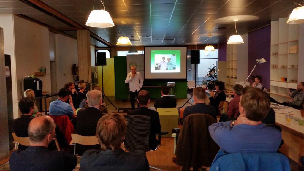 Tuinder Ron Peters van <a href="/ProeftuinBCK/">Ron Peters</a> levert wereldwijd. #innovatie #ondernemen #maakhetmee