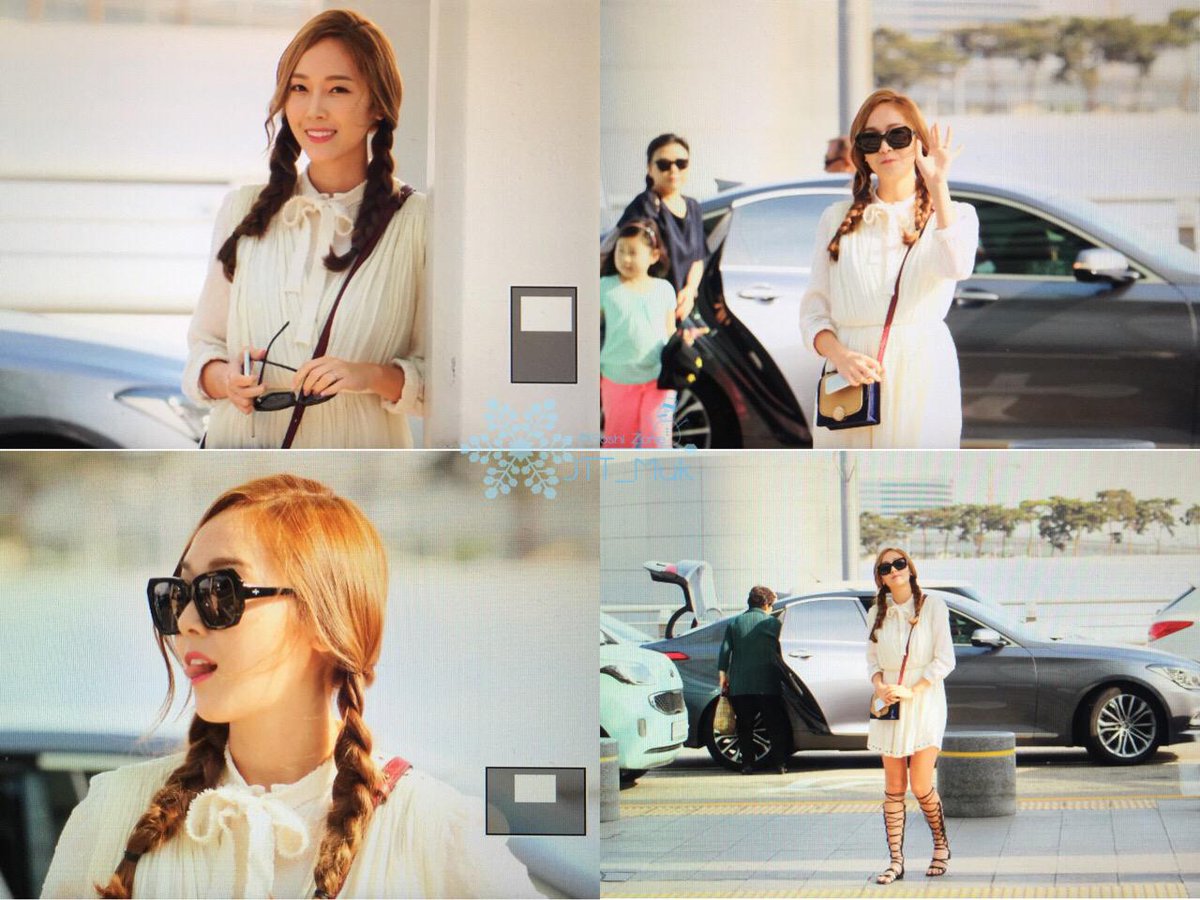 [PIC][22-05-2015]Jessica khởi hành đi Thái Lan để tham dự FanMeeting "JessicaSweetDayinThailand" vào chiều nay CFmV3zKUIAAcQ6l
