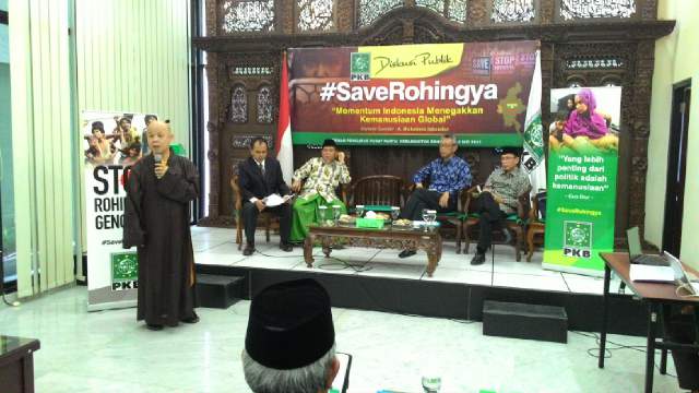 pedulisesamaa's tweet photo. #SaveRohingya @BeritaPKB @marwan_jafar @MuhaiminIskndr http://t.co/EVVSgwuY5p