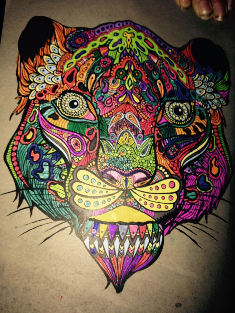 LUBOttom's tweet image. Check out my 9 yr old's amazing colouring in his Art Therapy Colouring Book. It's DEFINITELY helped slow him down.