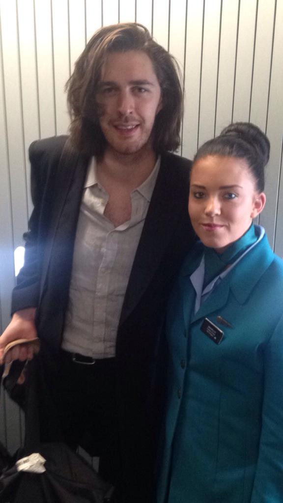 michellewhelan2's tweet photo. @Hozier thankyou for the picture and thankyou for waiting for me #Dublin #VoteYes #Gent http://t.co/Jx5MA30rSg
