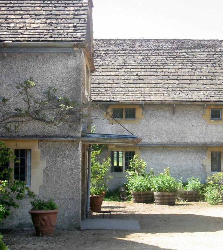 Chris recently had the pleasure of visiting the inspirational "Pastures" with the Voysey Society #voysey