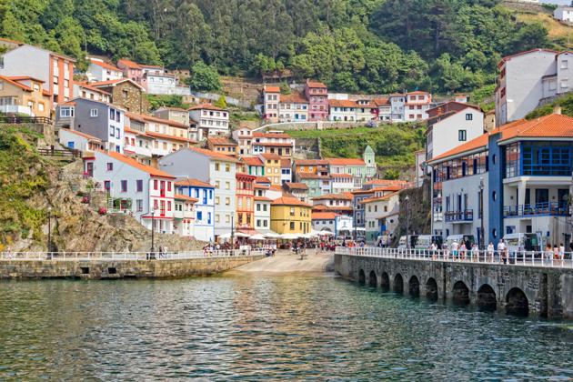 CNTravelerSpain's tweet photo. #Asturias: planes para jugar a indios, indianos y marineros http://t.co/MqGEbLv6i5 http://t.co/EzAisddTAZ