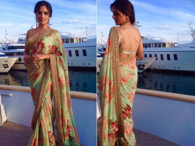 HTBrunch's tweet photo. We think @RichaChadha_ looks gorgeous in this @sabya_mukherjee saree! A pleasant change from gowns :) #Cannes2015 http://t.co/DhAEz6rPZp