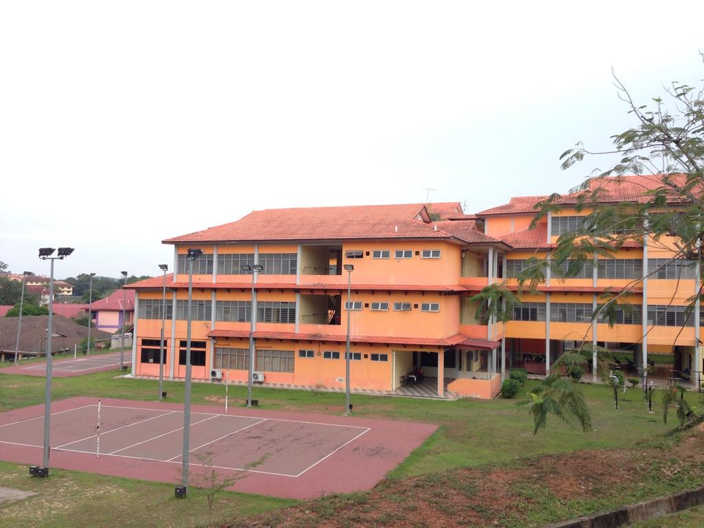 Mpp Uitm Segamat On Twitter Kolej Kediaman A Siswa Kolej Taming Sari Untukmumahasiswa Uitmsegamat Http T Co Wfiujmrssm