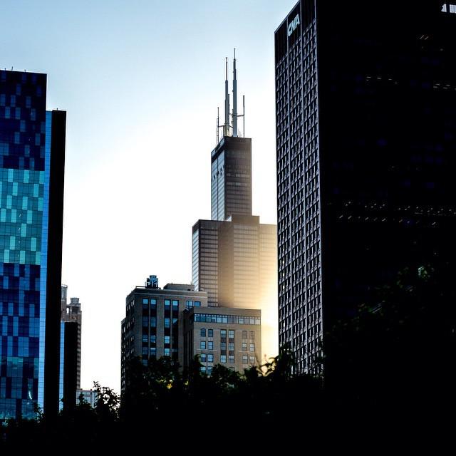 ChiPhotos's tweet photo. 🌞 #chitecture #master_shots #vscocam #vscogold #vsco_king #vsco_urban #goldenvisuals #illshots #ig_killer #igersofc… http://t.co/FlVRRActIv