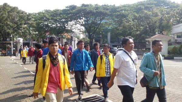 Sospol BEM Undip tweet media