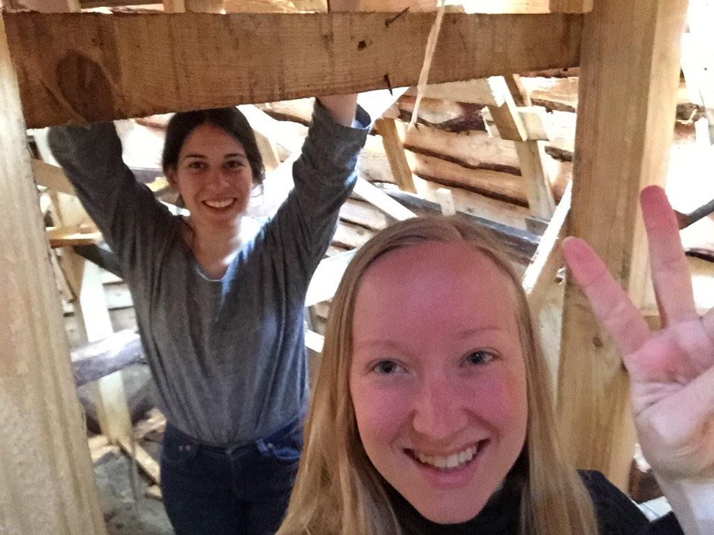 jjonutyte's tweet image. @jjonutyte: #installationinprogress #laureprouvost #burrowme @Rupert_Vilnius @MayaTounta