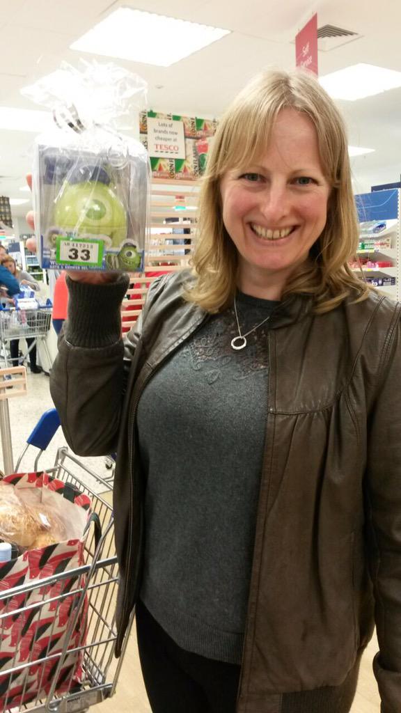 SAYSallerton's tweet photo. Our first handscanner tombola winner @TescoAllerton http://t.co/2dLCfYYPoZ