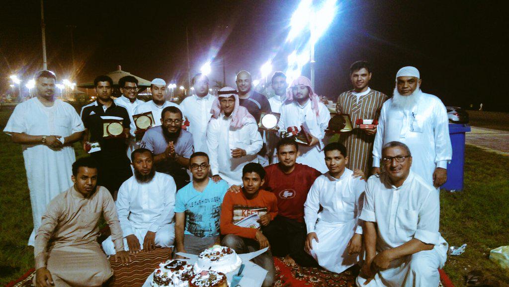 ala200009's tweet photo. وداعية يا من يعز علينا  أن نفارقهم http://t.co/MtUHyKel5X