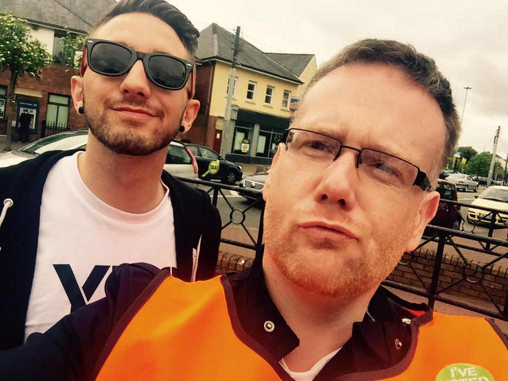YesEqualityDNW's tweet photo. We're in spots all over the constituency to bring home a @YesEquality2015 - but first we'll take a selfie #marref http://t.co/o8fx4wyzx5