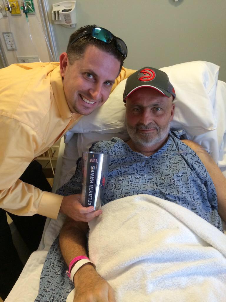 chriscauley's tweet photo. Hey @ATLHawks fans! My friend Donald is fighting 2 cancers but is still #TrueToAtlanta  Let's RT and show him love! http://t.co/mYvnOpDJd5