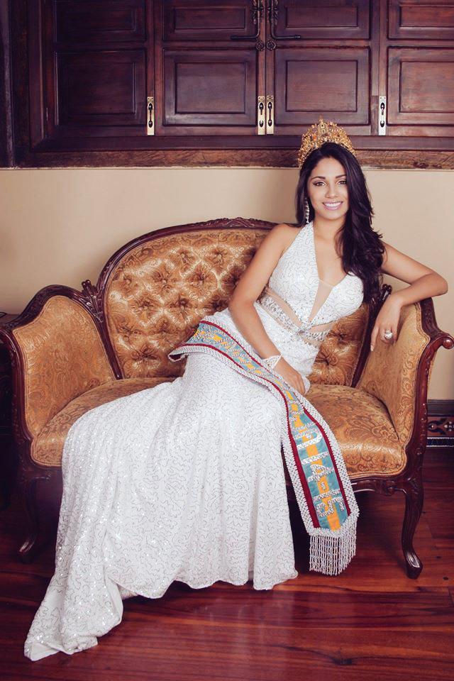 Ma_JoRodriguez's tweet photo. #Recuerdos Gracias @mad_factory gran producción! 📷 #ReinadeLoja 👑💓 http://t.co/TiGXFe13wy
