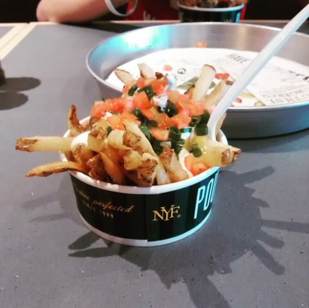 southstburgerco's tweet photo. Dreams come true @evansambasivam! You’re our Friday #foodgram winner! #VeggieWorks #Fries #SouthStBurger http://t.co/elqI2VxoZH