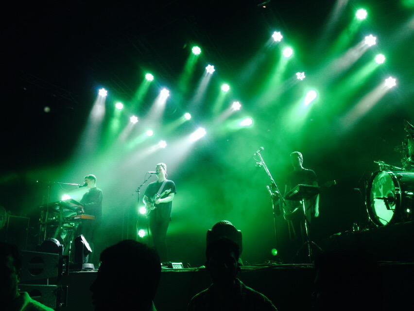 iMademoiselle's tweet photo. What a night ! Alt-J! π
#LoveAltJ #EmergeWithAltJ @TheBanginBeats @LiveAtEMERGE http://t.co/8F8P5aoPZG