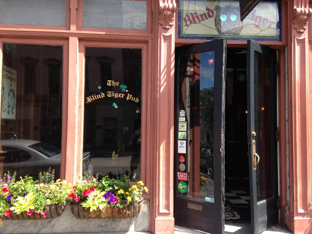 KaylaBarretttt's tweet photo. These days I'm in charge of the social media for Blind Tiger Pub in beautiful Charleston. Follow me @blindtigerpub http://t.co/dVsvkHqsAO