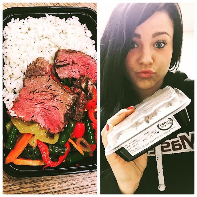 SecretFitFam's tweet photo. When yuhh hungrayyyyy but didn't have time to pack yo lunch go to 👉🏻 @readyfitgo yummy prepped meals waiting for yo… http://t.co/vDFOA07hie