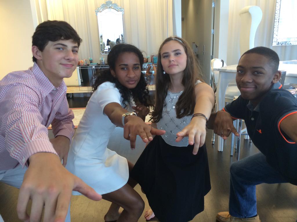 ananias_hayes21's tweet photo. Happy bday to my best friend ever! Miss ya bro! #deltaCubes #handshakeThatsSuperLong #dangRight @tylerham7 http://t.co/NoCyJcHtbP