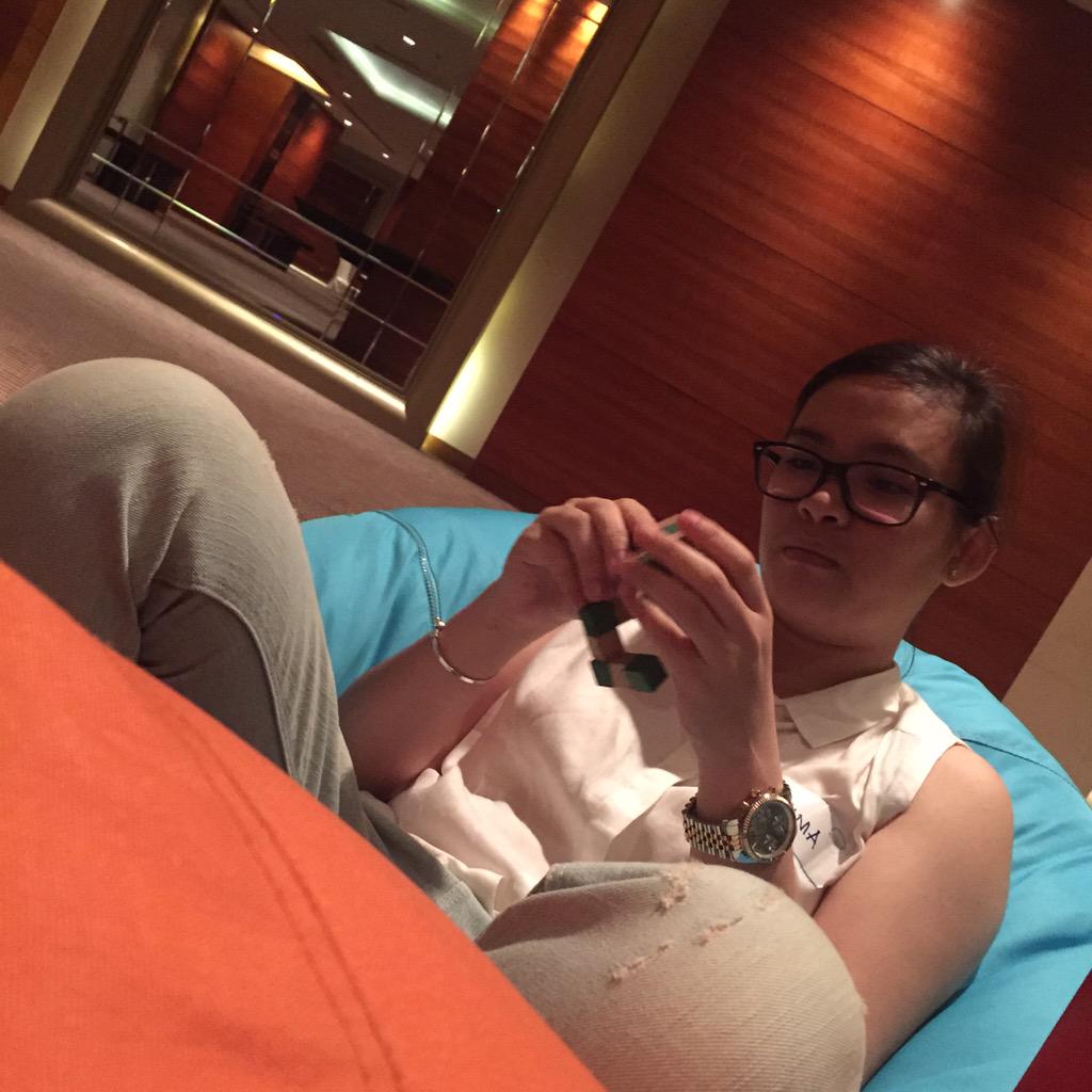 itskarlaonthego's tweet photo. with @TCuyno 😋 @ Radisson #busywithlife #productlaunching http://t.co/9mZ9vM2MwP