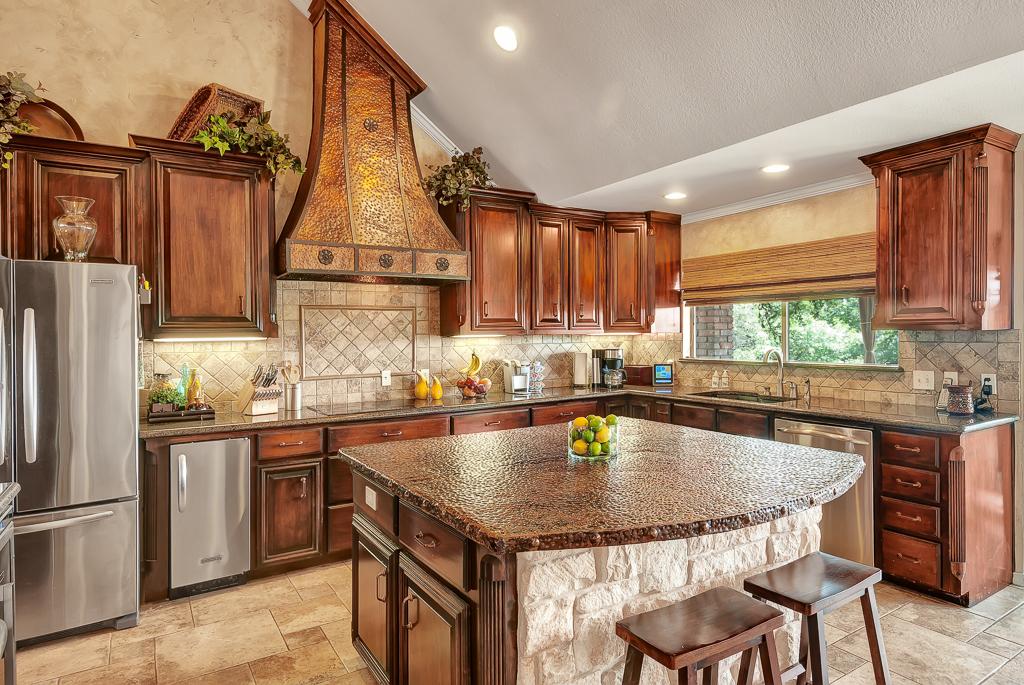 CribShots's tweet photo. Shot a lake house on Eagle Mountain Lake north of Fort Worth. See http://t.co/EHR2aLxPzP #DFW #RealEstate http://t.co/zc8ahYzQR1