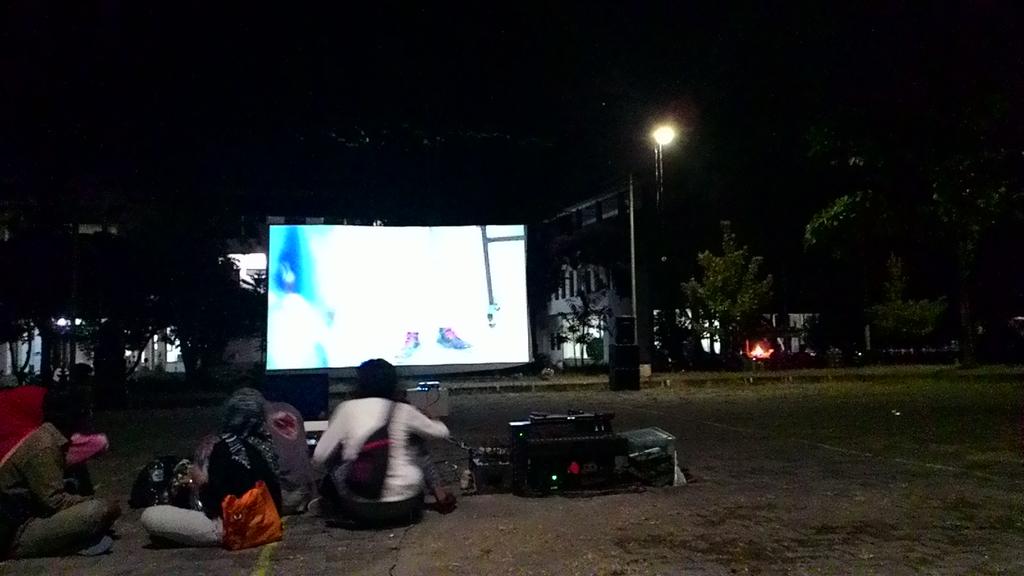 Ayo segera merapat Layar Tancep Dies Natalis ISI Yogyakarta ke 31 Tahun sudah di mulai !!!!