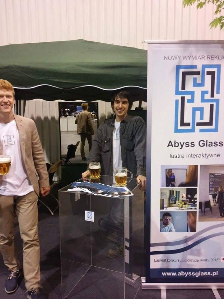 AbyssGlass's tweet photo. Wróciliśmy z @DMRpoland. Było świetnie, ciekawi ludzie, dobry feedback, wartościowe prelekcje i udany after. Polecamy http://t.co/qpabV9OhgV