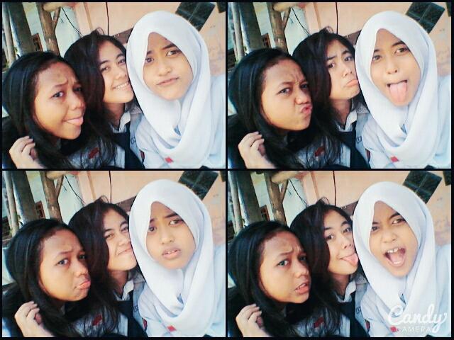 HannyfaPutriK's tweet photo. Me and friend 👯 http://t.co/tKru72im0v