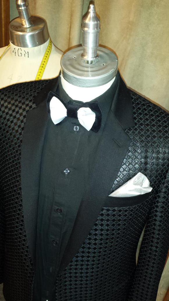 LacalaDesign's tweet image. Custom Tailoring at its finest!!!