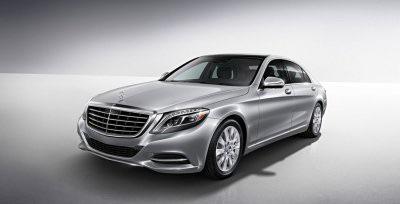 frugells's tweet photo. 5 ways this Mercedes-Benz plug-in hybrid is revolutionizing the luxury market

 http://t.co/1ZcFCH2Hx7 http://t.co/PHfn7GFNUi