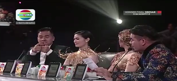 Ayo vote para juri, komentator, dan host #DAcademy2 yaaa! Udah tau kan tadi caranya?