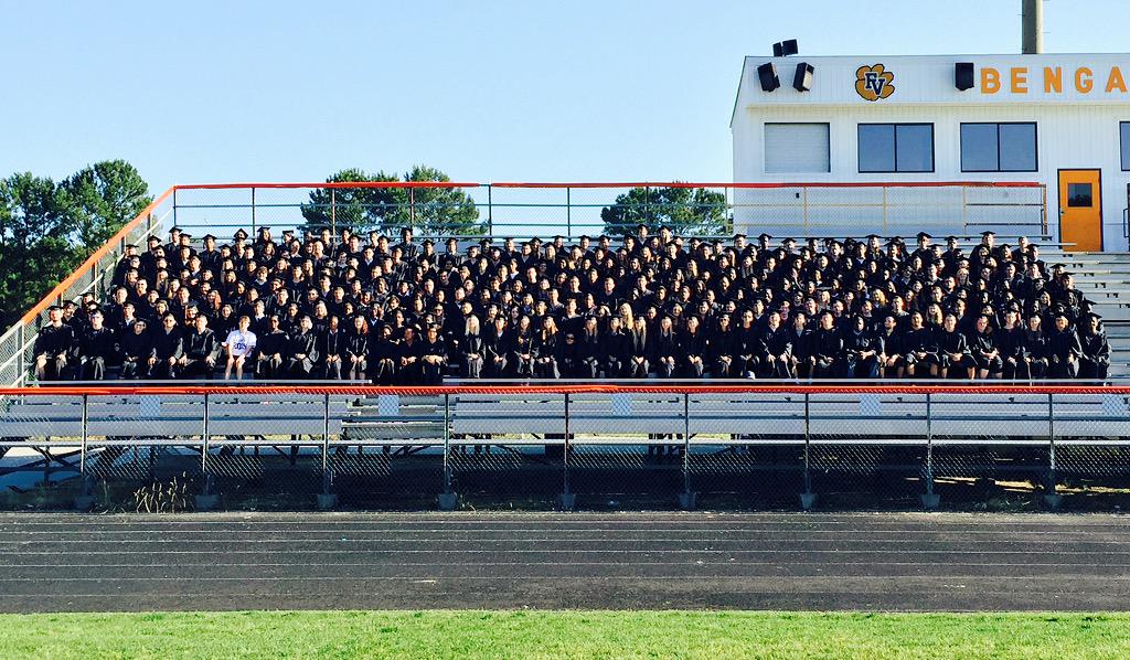 FVStudCo's tweet photo. Class if 2015. Congratulations seniors we are all so proud of you! 🎓🐯 
#Seniors #SeniorDay http://t.co/gOaY503TT1
