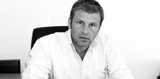 GossipStoryGr's tweet image. Ο Απόστολος Γκλέτσος έπαιξε ξύλο με τον ξάδερ...  #apostolosgkletsos #kaygas #ksylo #voyleytis verysorry.gr/o-apostolos-gk…