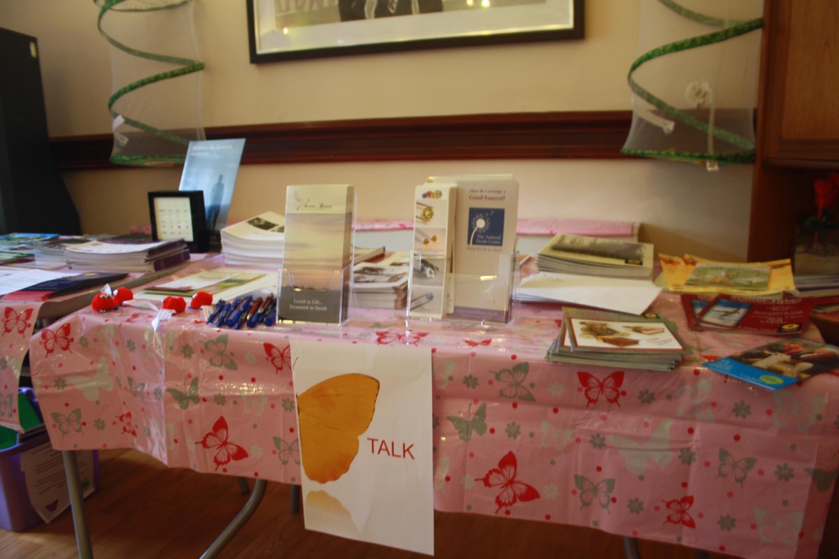 StocksHall's tweet photo. Our @DyingMatters stalls #TalkPlanLive #YODO #Bereavement #dyingtotalk #dyingmattersawarenessweek http://t.co/dQin8SCe1k