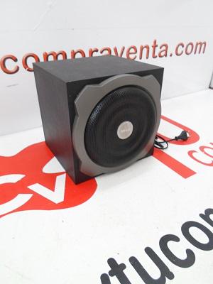 TCVTuCompravent's tweet image. Altavoz Trust negro 25x25x25 cm. 10€ tcvtucompraventa.com/sonido/altavoz…