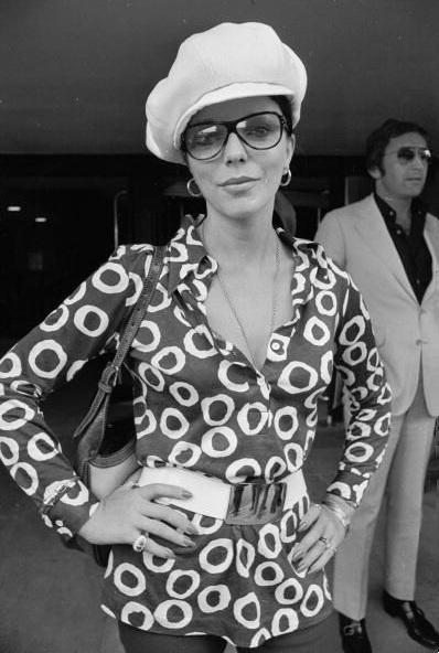 WELL HAPPY BIRTHDAY JOAN COLLINS. You are our style icon for like evz.   