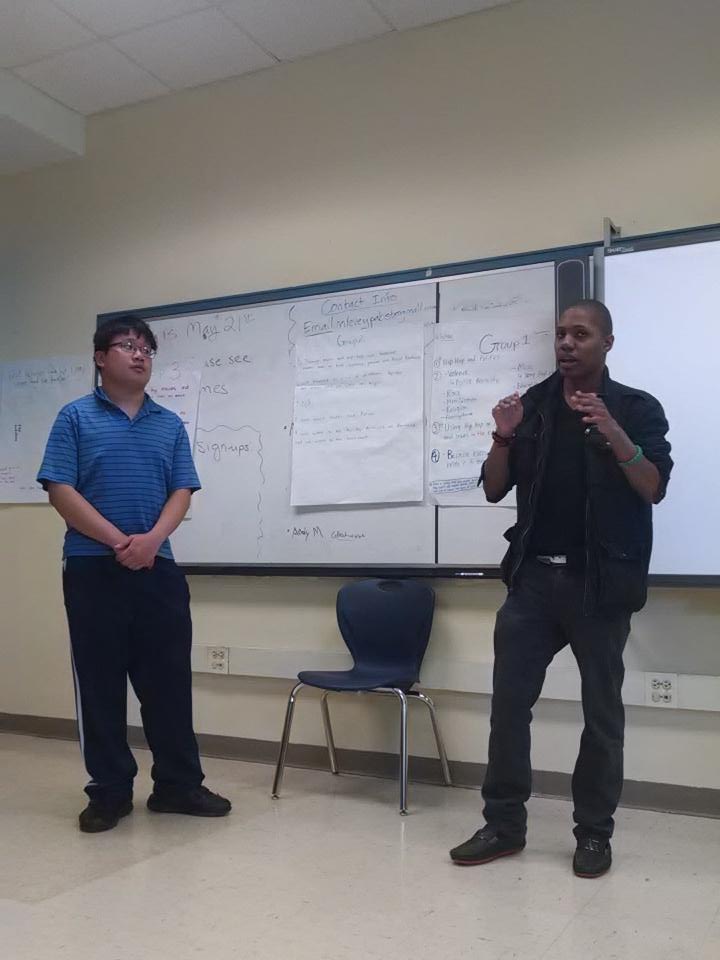 MsEvansBCLA's tweet photo. @BCLA_Boston  "There was old-school hip hop in the 80s and 90s" - Justin talks about the hip hop archives @Harvard http://t.co/0Rzq6iO4NZ
