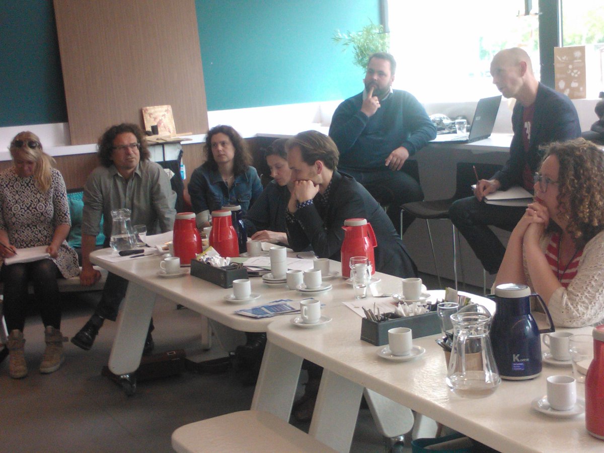 UtrechtVC's tweet image. Kleine groep onderzoekers in contact brengen met marktpartijen rond het thema persuasive games werkt perfect.