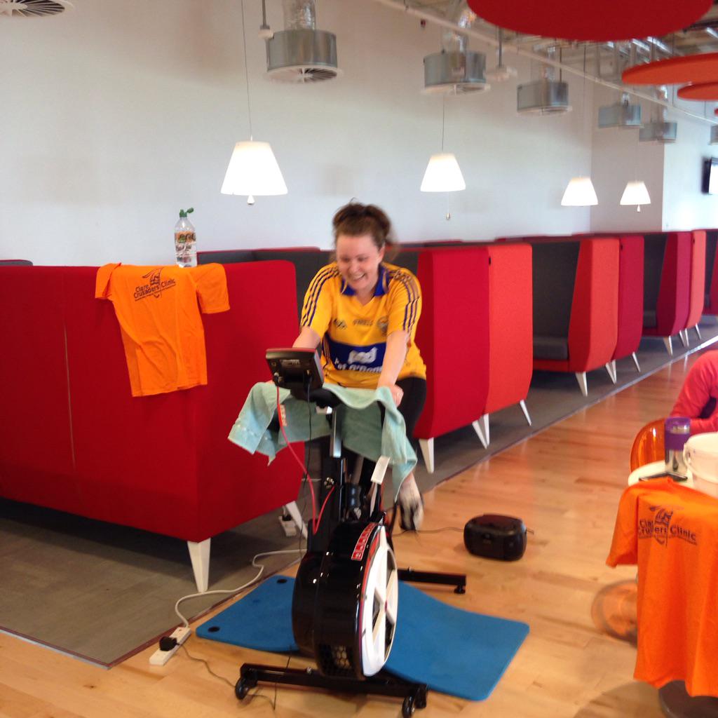 O2O_Cycle's tweet photo. Up the banner! Emma spinning up a storm. http://t.co/Xxl0uIximv