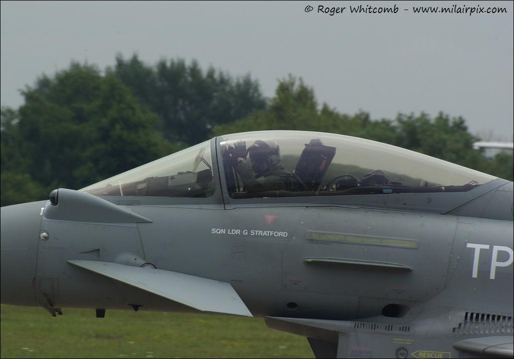 milairpix's tweet photo. @Eurofighter_1 #EFCloseUp Typhoon at RIAT 2014 http://t.co/ojRne2Pdrf