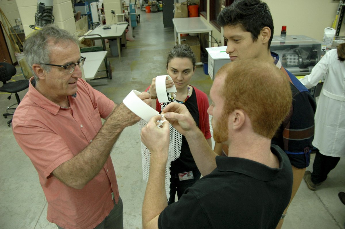 UWMadEngr's tweet photo. An endowed professorship gives @PlasticsProf the edge in research and education.  http://t.co/mhdN6GJDBx http://t.co/m11JnJid5m