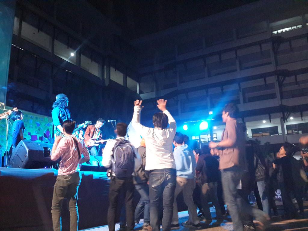 Keadaan skrg, w/<a href="/symphonipolypho/">Alternatif Psyco Acid Space Fussion Dut</a> apa ada tmn kalian? <a href="/HME_UPI/">HME FPTI UPI</a> @HIMA_PKK @HIMAGRIN_UPI @KmaKridaya <a href="/HMM_UPI/">HMM FPTK UPI</a> <a href="/HME_UPI/">HME FPTI UPI</a>