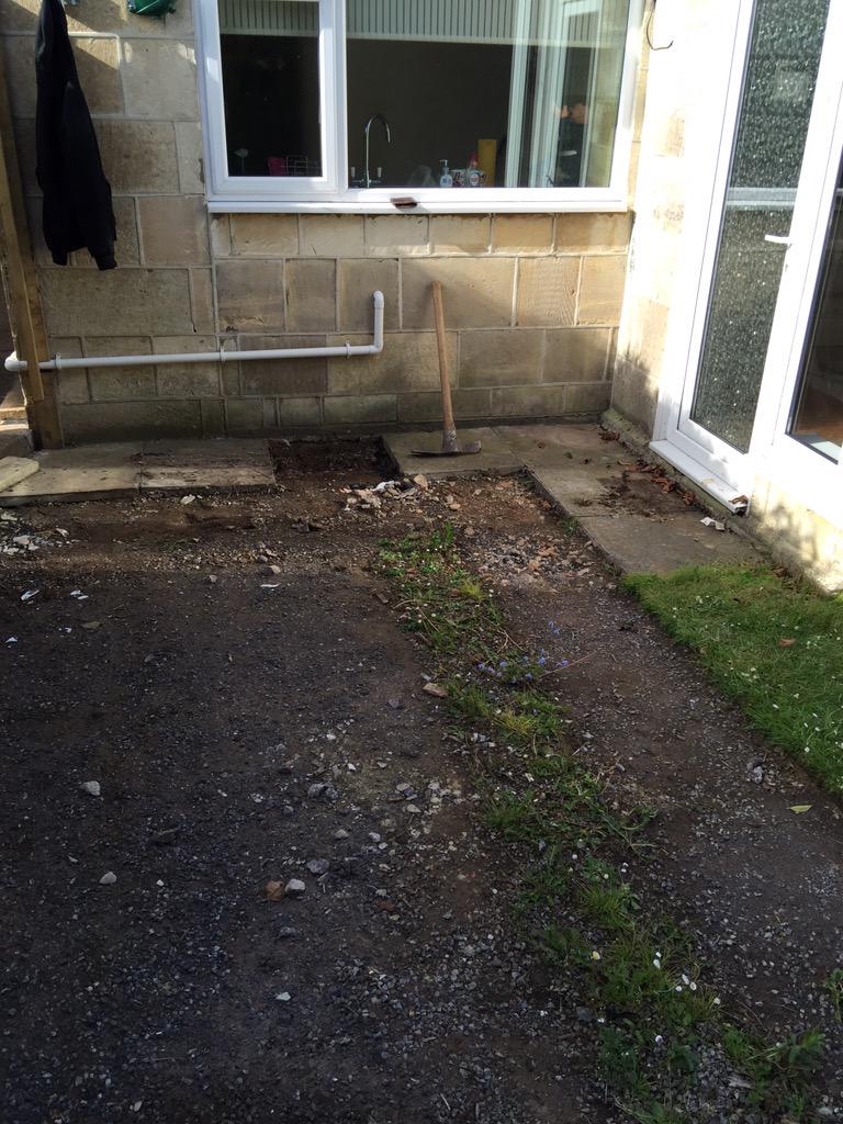 IPCFencing's tweet image. The start of a small patio job for the @IPCFencing team today !