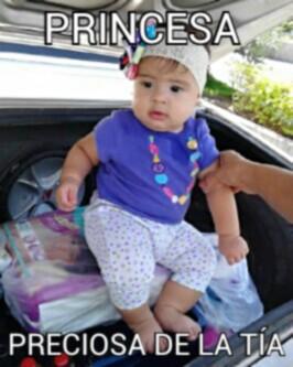soribel4's tweet photo. Mi nenita preciosa te adoro http://t.co/mM2Ntjhm4h