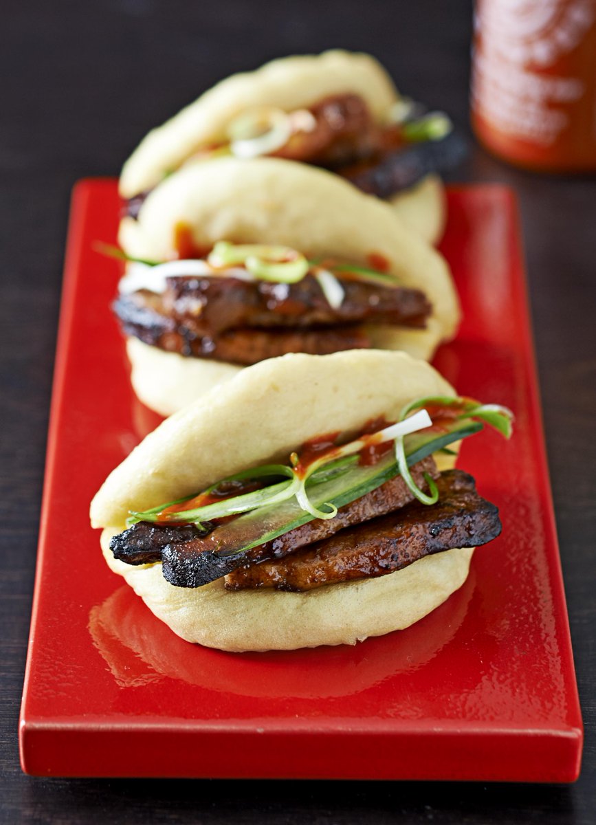 olivemagazine's tweet image. These sweet buns are popping up all over. Try our recipe at home! #HirataBuns #Bao #PorkBuns bit.ly/1FD5sP7
