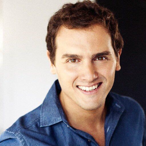 SarasolaKike's tweet photo. Este domigo #YoVotoCiudadanos, yo apoyo a @Albert_Rivera y su Cambio Sensato. Lo vamos a conseguir. K. http://t.co/EFGuE78z6D